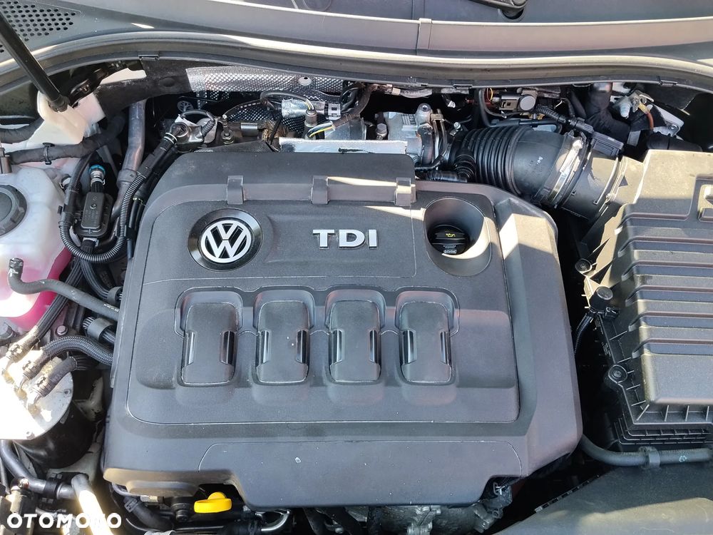 Volkswagen Tiguan - 33