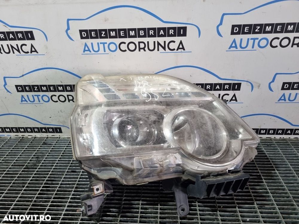 Far Dreapta Nissan X - Trail T31 Facelift 2010 - 2014 SUV 4 Usi (952) Xenon - 1
