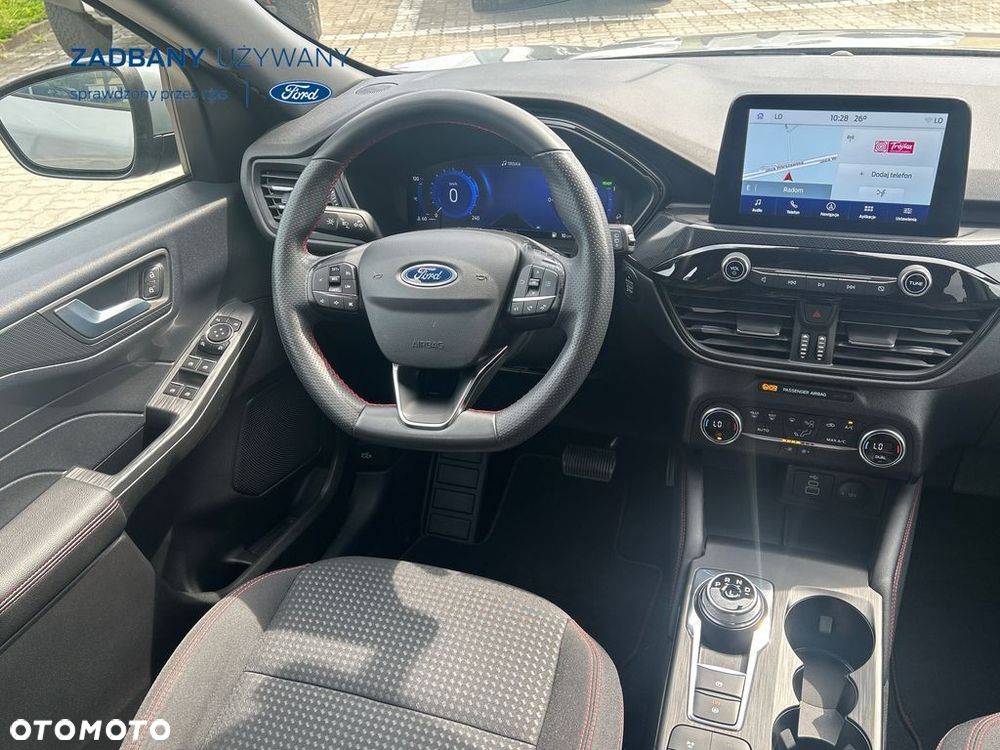 Ford Kuga - 10