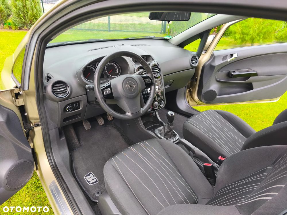 Opel Corsa 1.2 16V EcoFLEX Edition 111 Jahre - 14