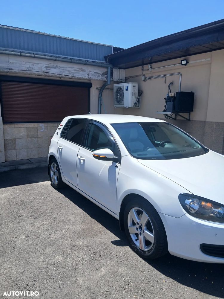 Volkswagen Golf 1.2 TSI Comfortline - 1