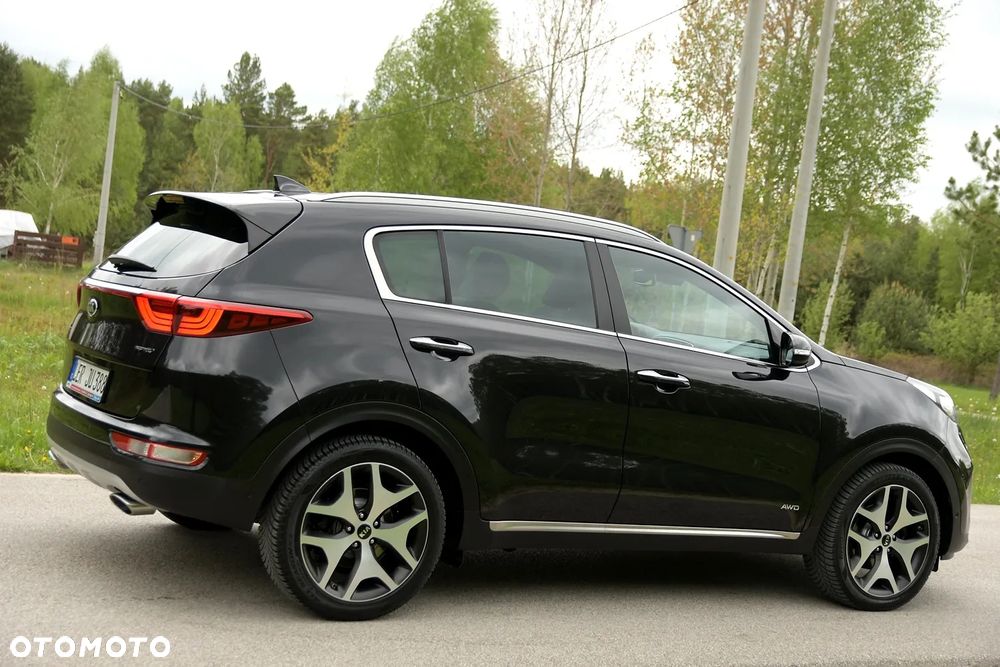 Kia Sportage 2,0 CRDI AWD GT Line - 9