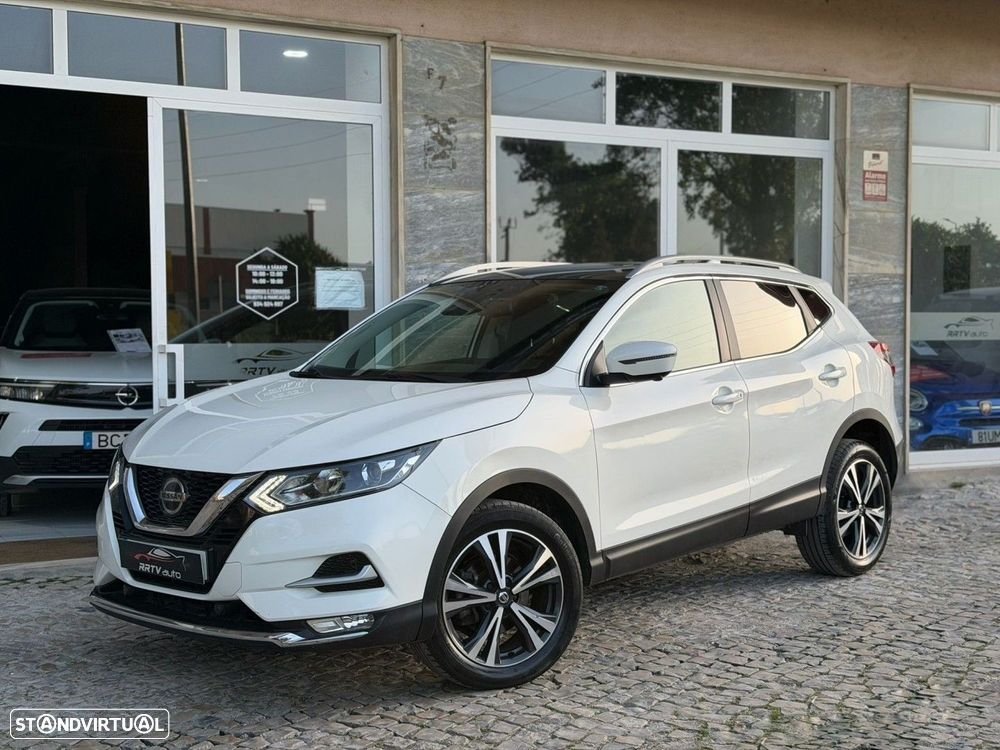 Nissan Qashqai 1.5 dCi N-Connecta J18 - 9