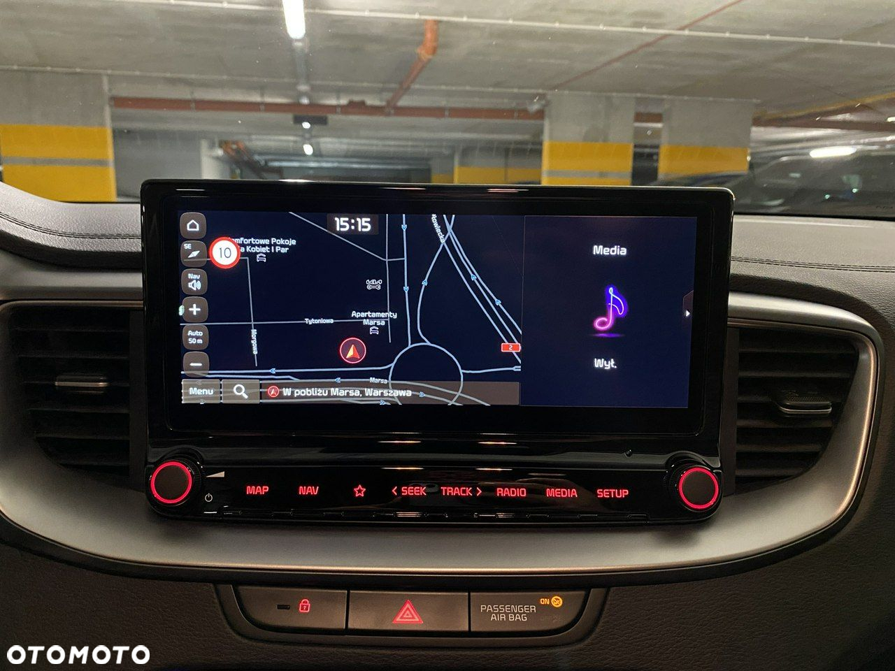 Kia XCeed - 24