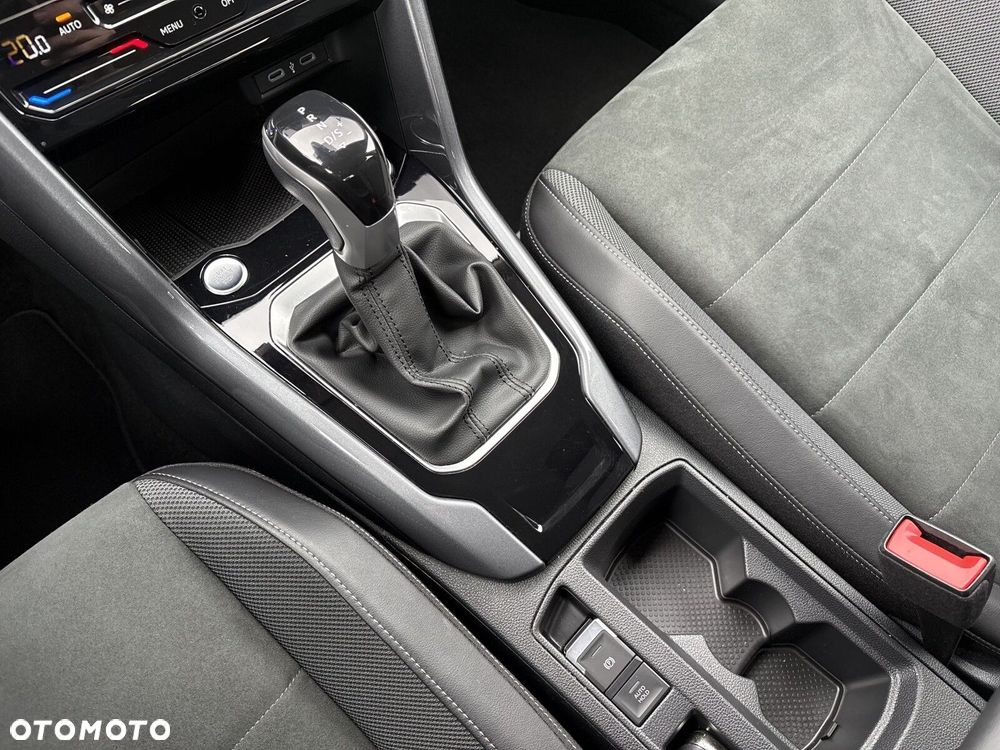 Volkswagen T-Roc 1.5 TSI Style DSG - 25