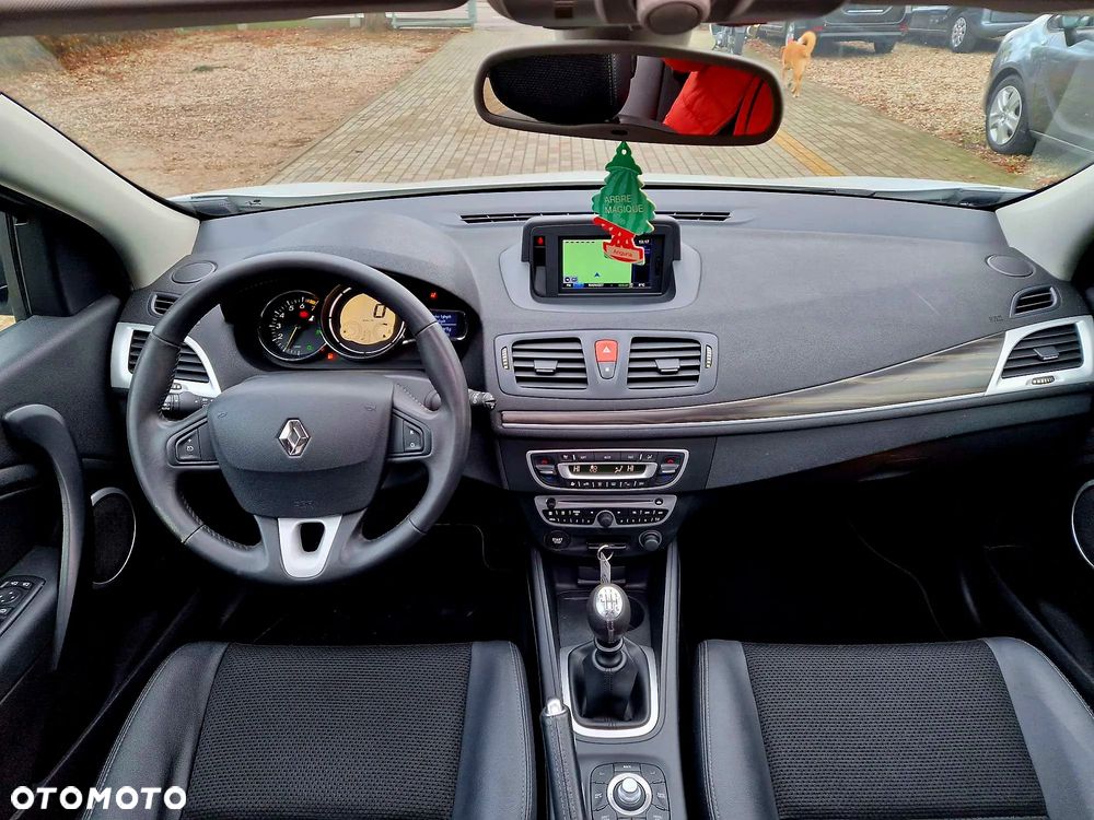 Renault Megane TCe 130 Dynamique - 4