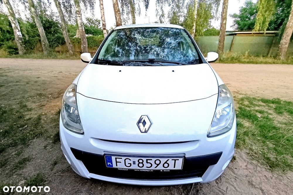 Renault Clio 1.2 16V 75 Dynamique - 2