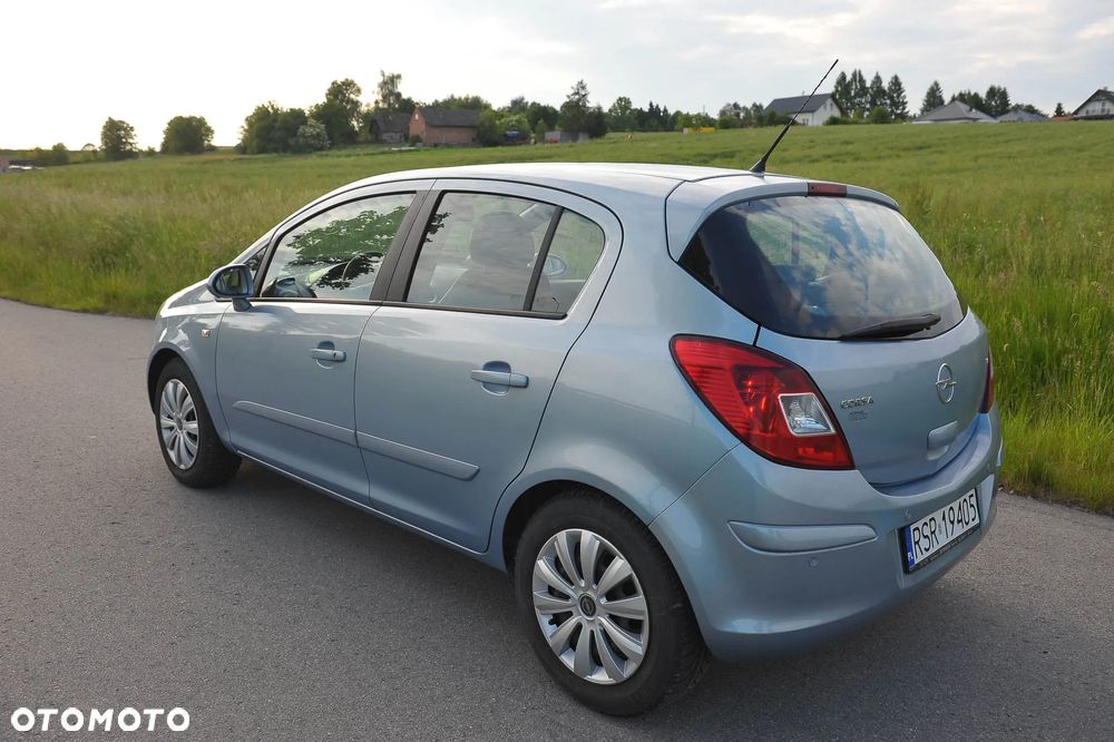 Opel Corsa 1.4 16V Edition - 7
