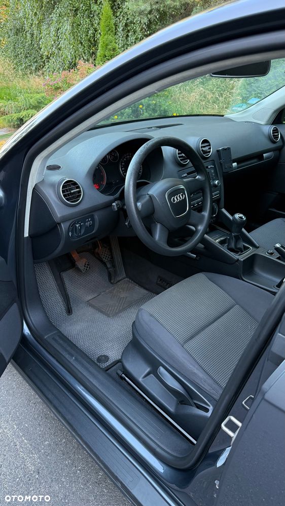 Audi A3 Sportback - 25