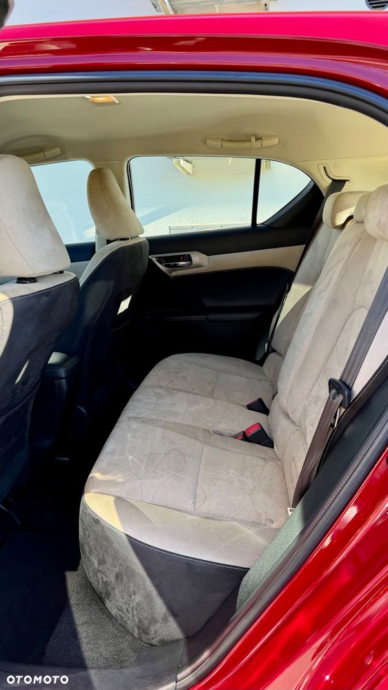 Lexus CT 200h Black - 9