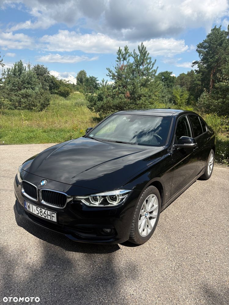 BMW Seria 3 320i xDrive Luxury Line - 3