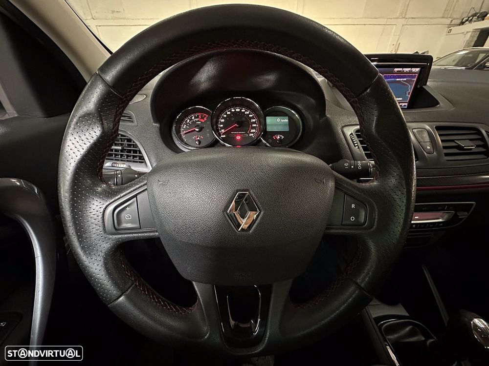 Renault Mégane Sport Tourer 1.5 dCi GT Line SS - 16