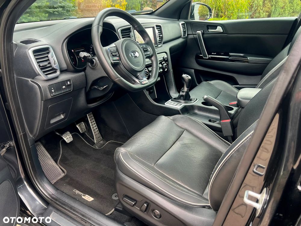 Kia Sportage 2,0 CRDI AWD GT Line - 17