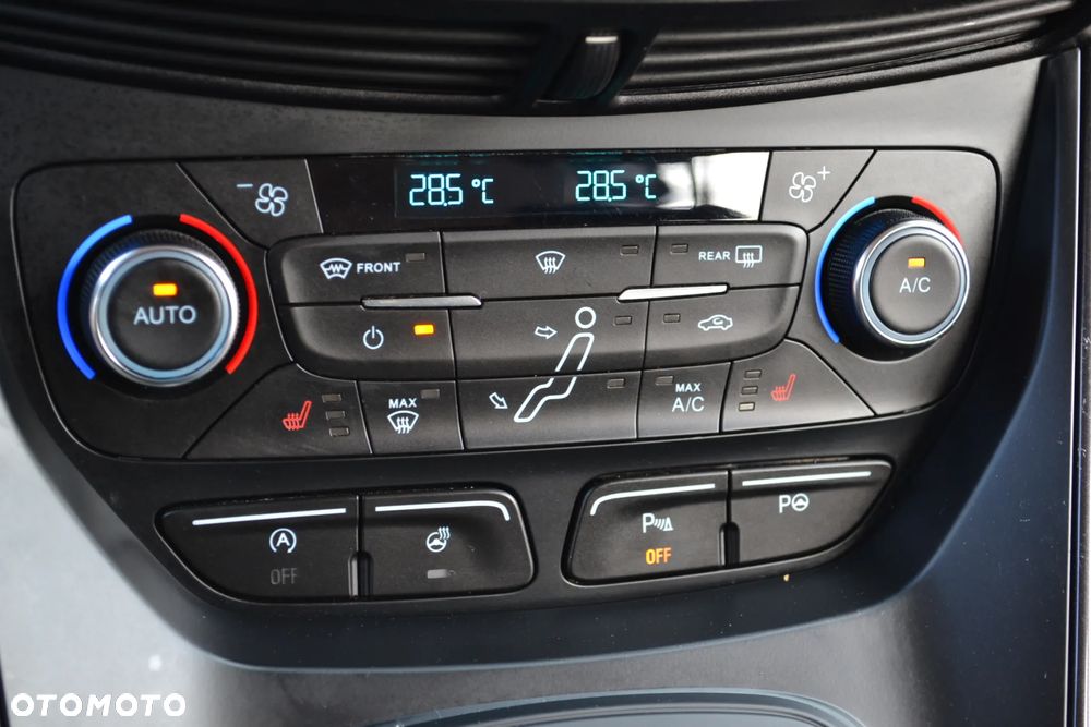 Ford Grand C-MAX - 14