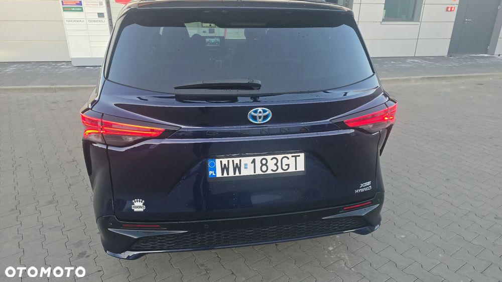 Toyota Sienna 2023 photo 5