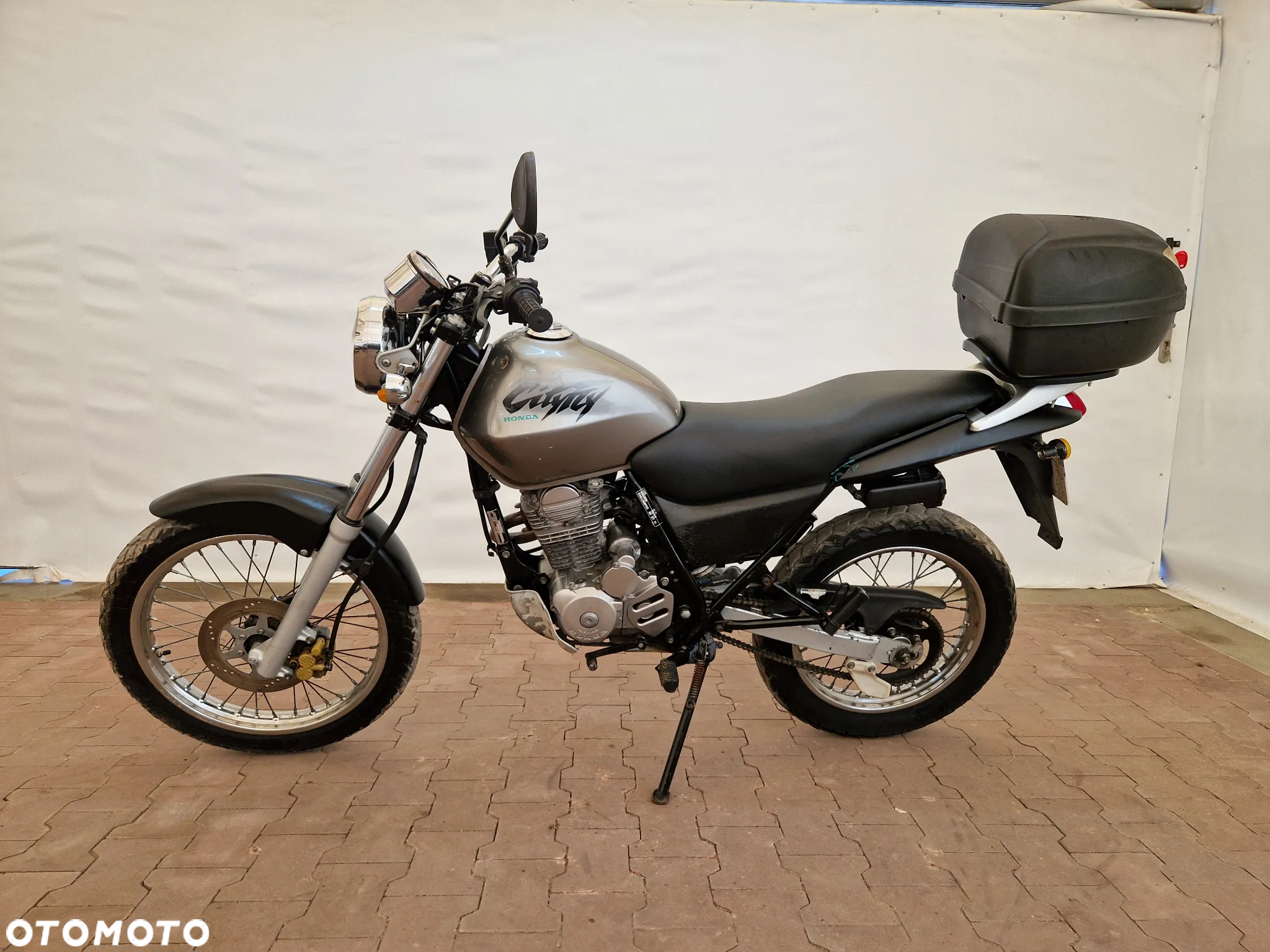 Honda CLR