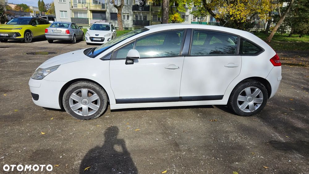Citroën C4 1.6 HDi Style - 2