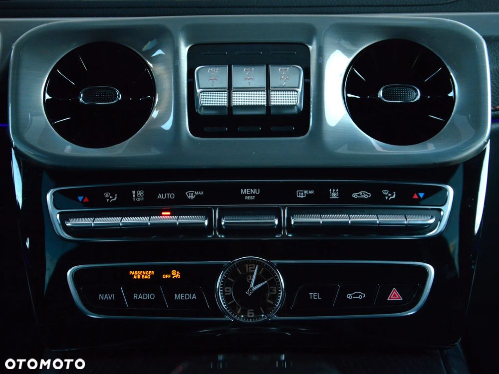 Mercedes-Benz Klasa G 400 d - 36