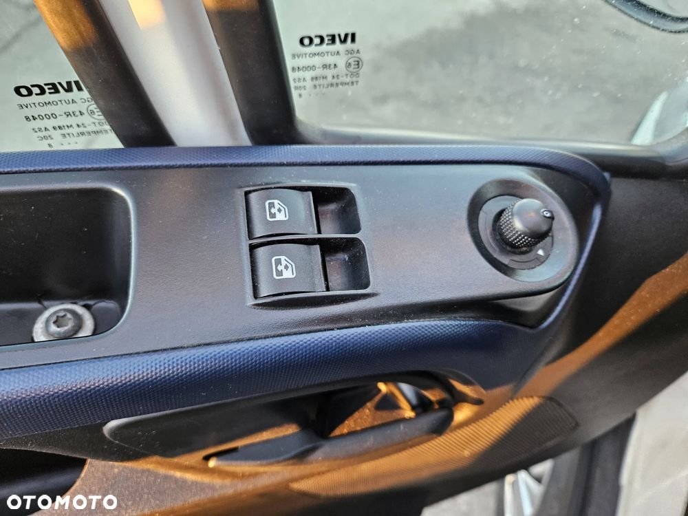 Iveco DAILY 35S18 - 13