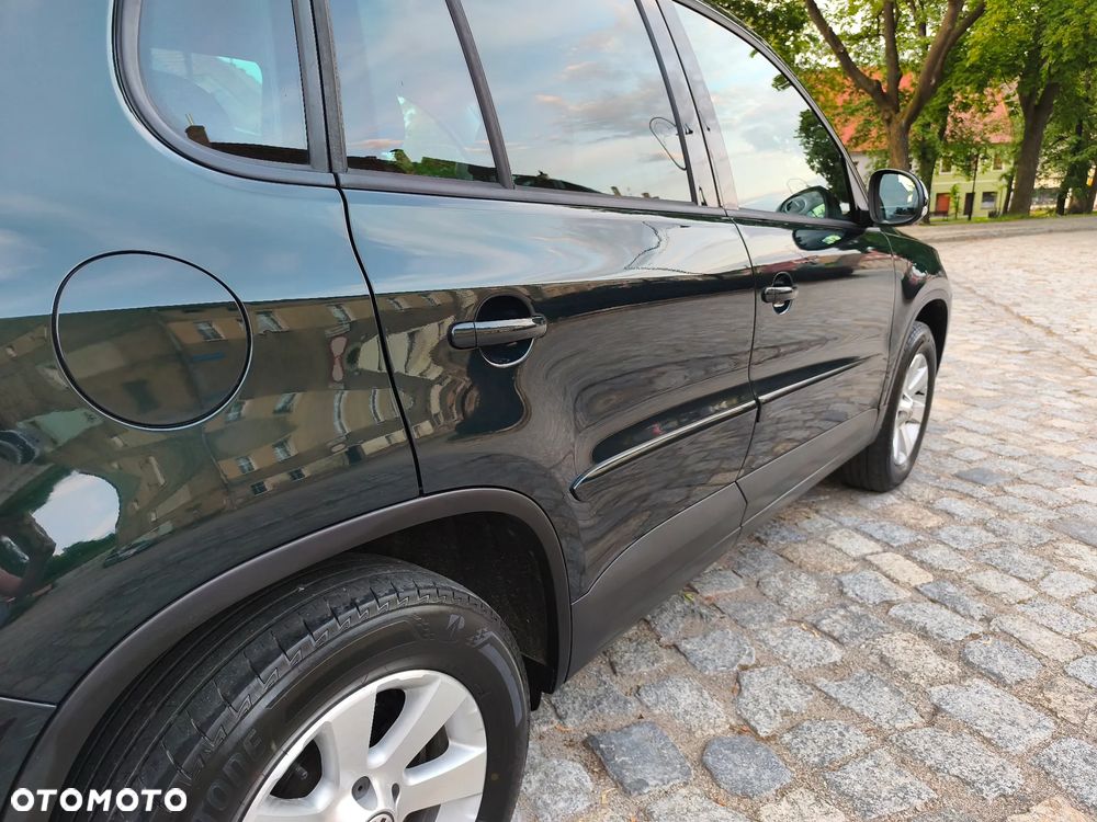 Volkswagen Tiguan - 14