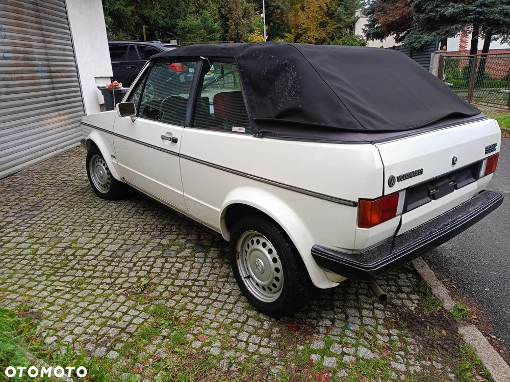 Volkswagen Golf 1.6 CL - 10