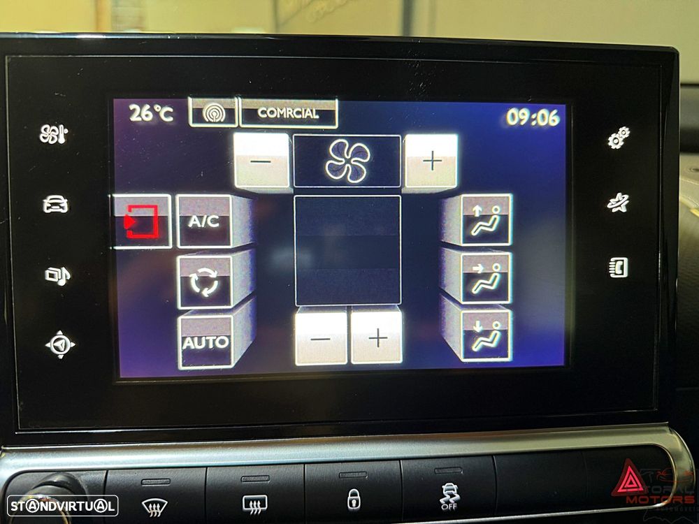 Citroën C4 Cactus 1.2 PureTech Shine EAT6 - 29