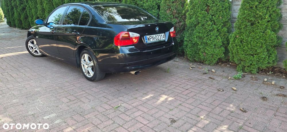 BMW Seria 3 316i - 12