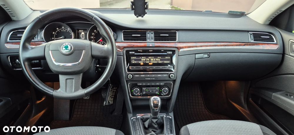 Skoda Superb 1.8 TSI Elegance - 25