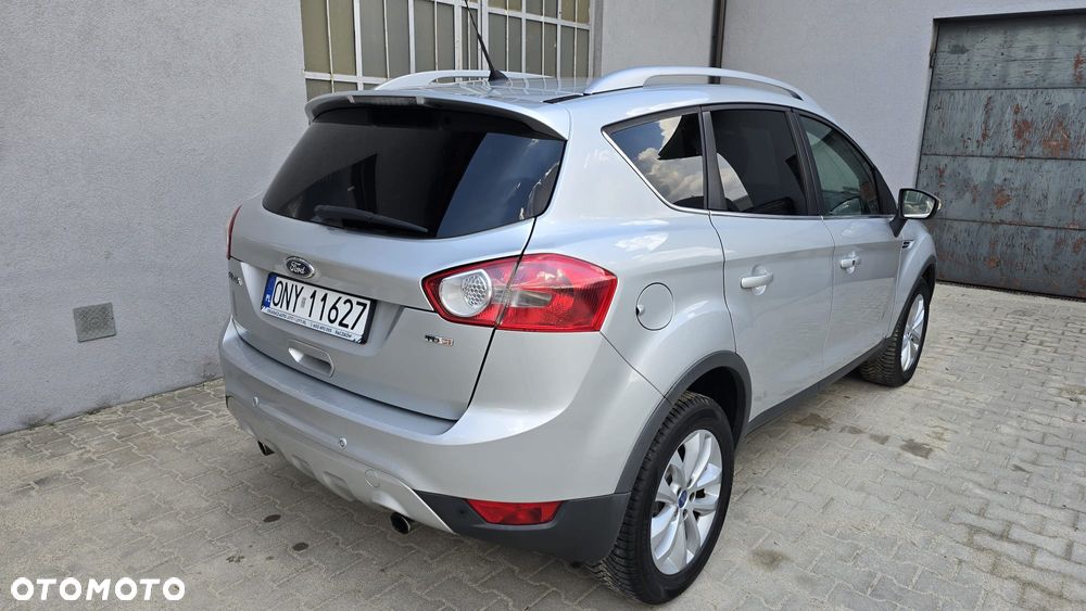 Ford Kuga 2.0 TDCi Titanium - 4