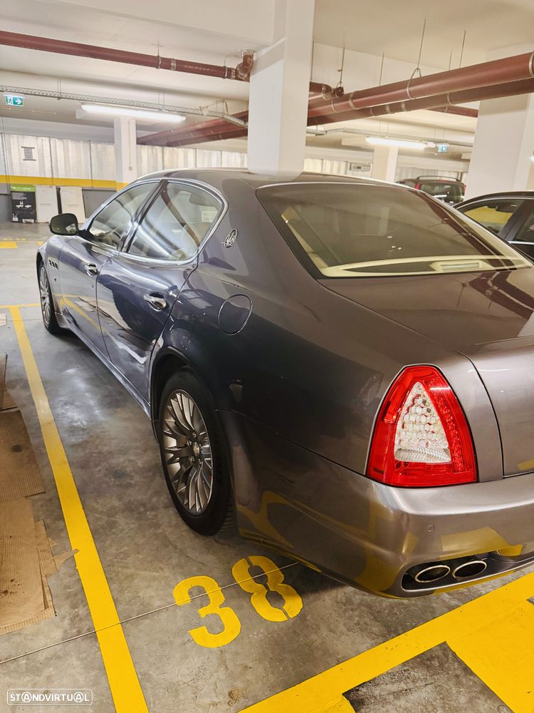 Maserati Quattroporte 4.2 V8 Aut. - 8