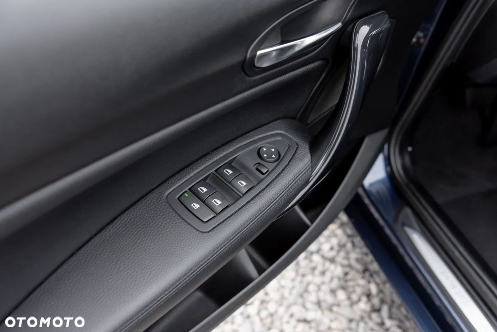 BMW Seria 1 120d Sport-Aut Urban Line - 17