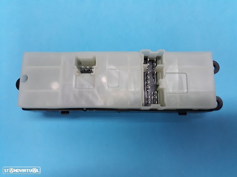 Comando interruptor botão dos vidros Nissan Qashqai  / Navara D40  NOVO - 3