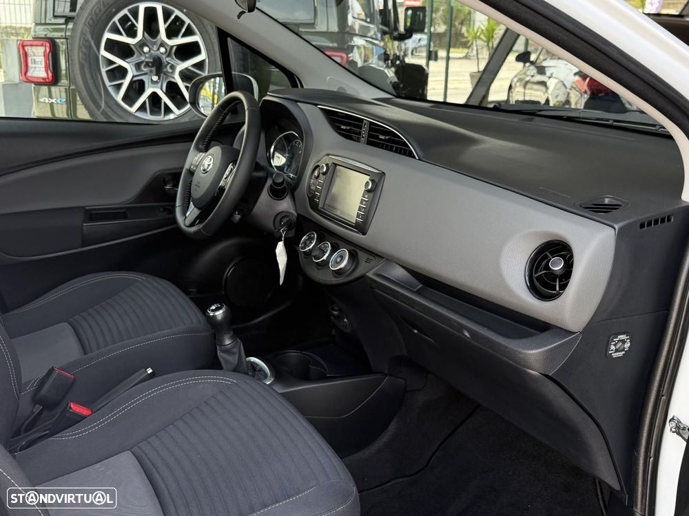 Toyota Yaris 1.0 VVT-i Comfort - 36