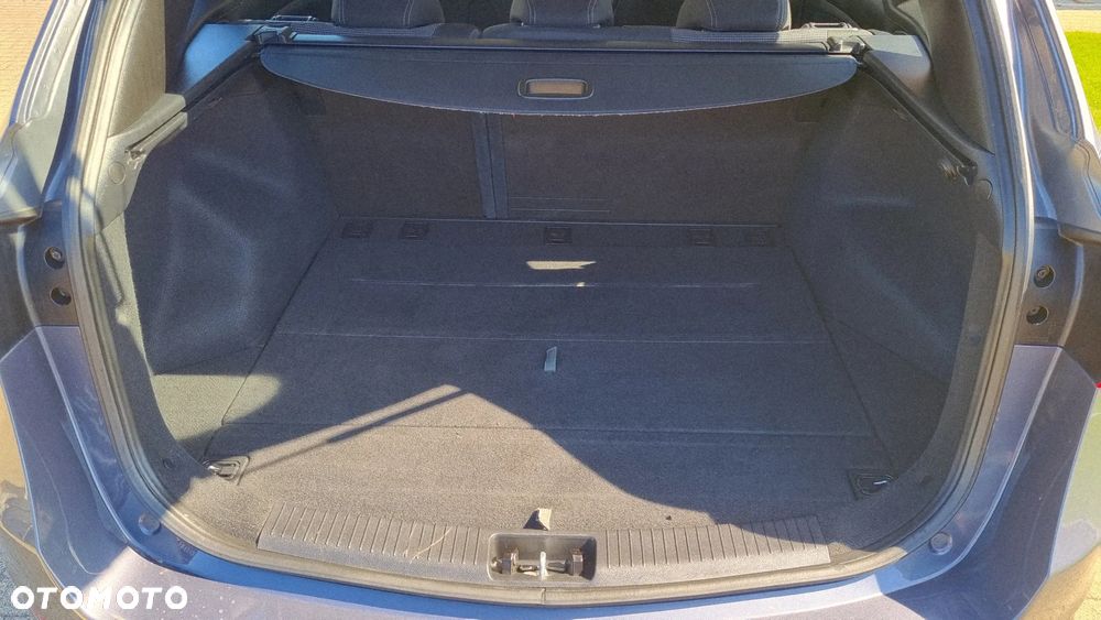 Hyundai i30 blue Kombi 1.4 Style - 23