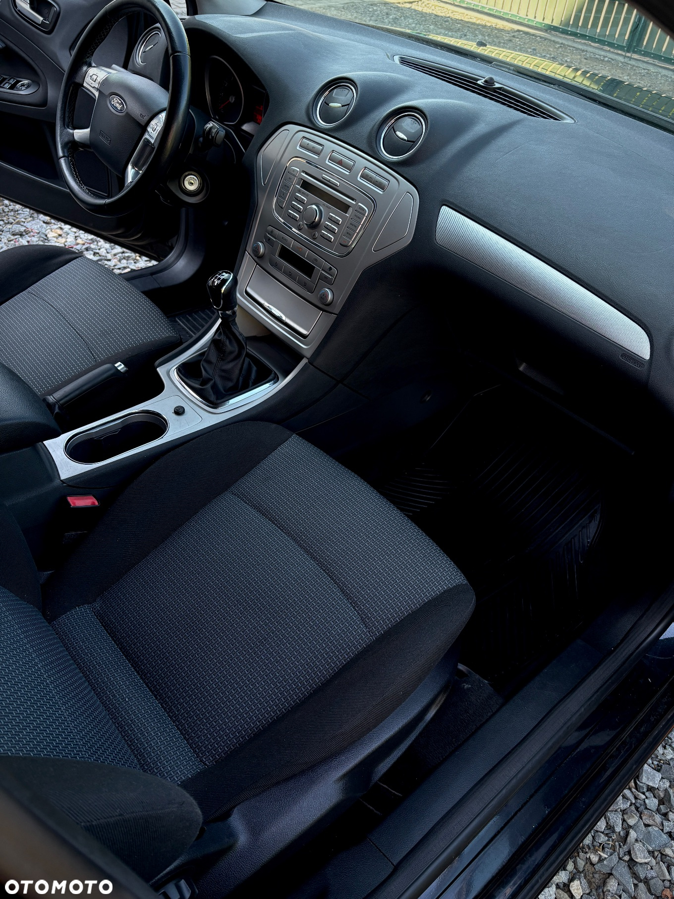 Ford Mondeo 2.0 Ambiente - 15
