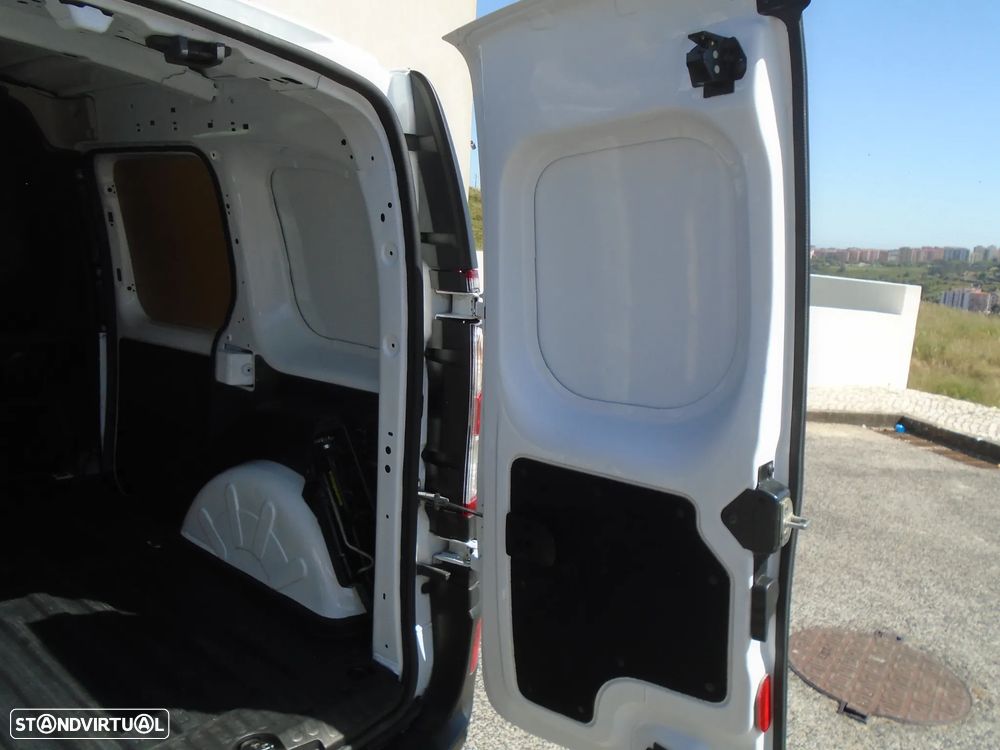 Renault Kangoo 1.5 DCI 3-LUGARES-95 CV-6V- NACIONAL-IVA DEDUTIVEL - 42