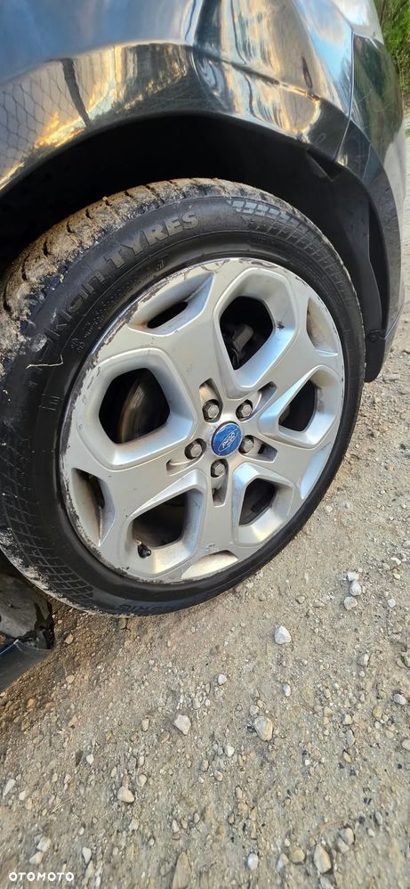 Ford Mondeo - 16