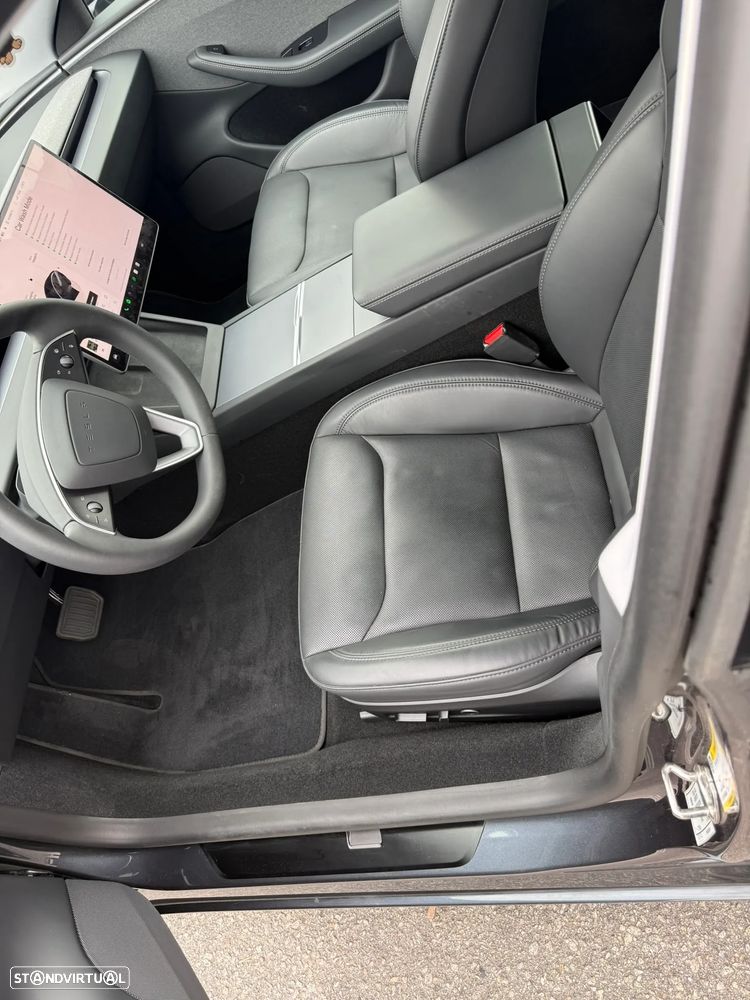 Tesla Model 3 Tração Traseira - 5