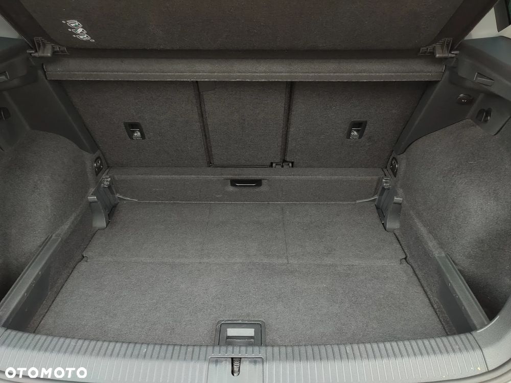 Volkswagen Golf Sportsvan 1.6 TDI (BlueMotion Technology) DSG Sound - 36