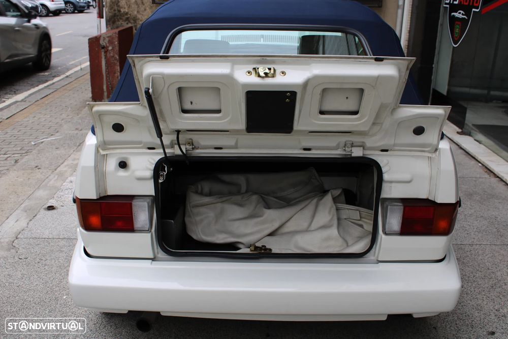 VW Golf Cabriolet 1.6 - 43