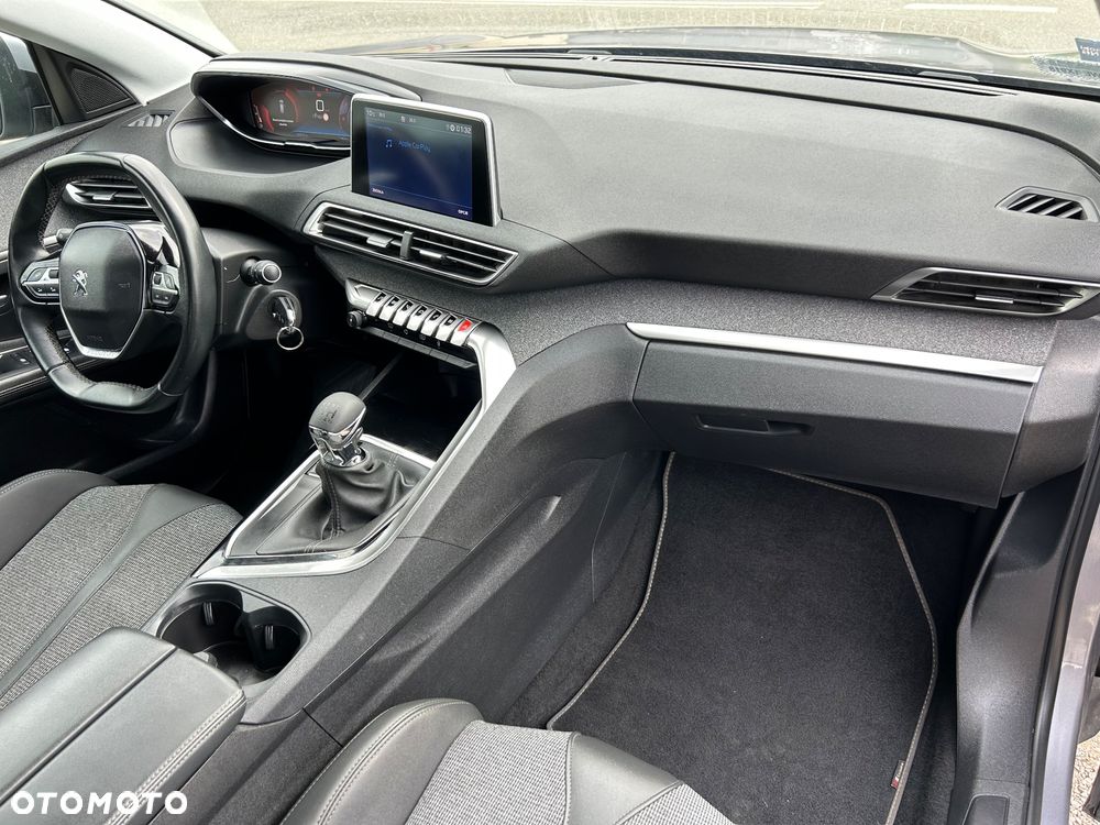 Peugeot 3008 1.5 BlueHDi Allure S&S - 10