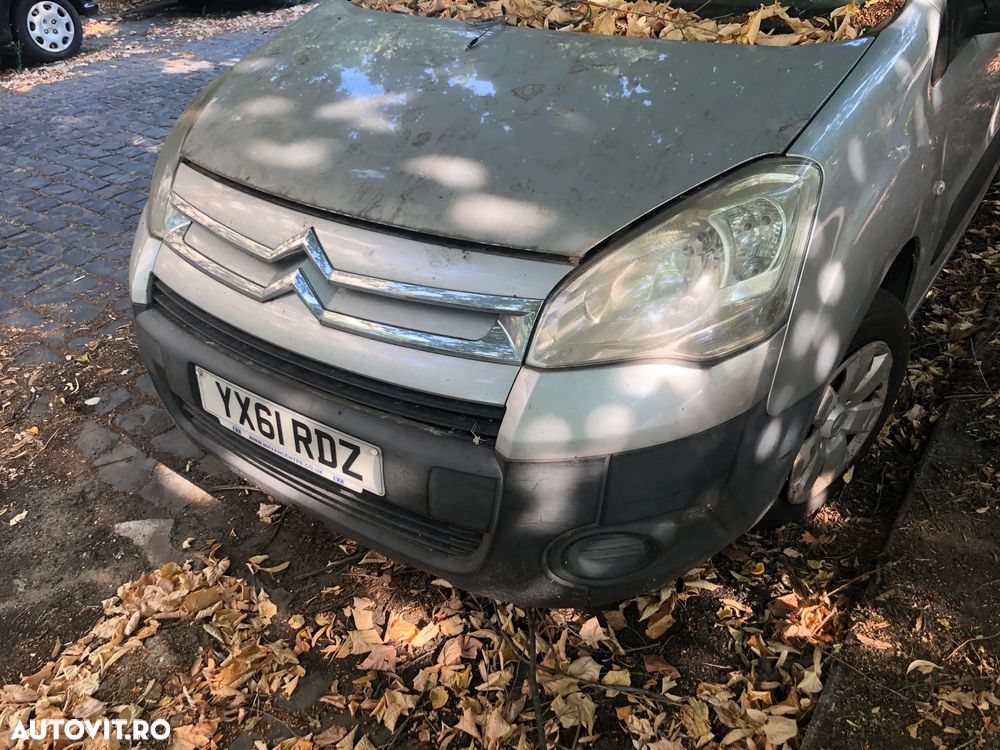 Bara fata completa cu masca grila Citroen Berlingo 2012 gri argintiu - 8