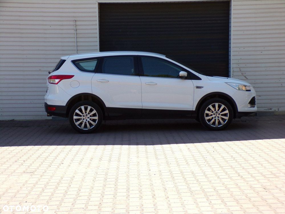 Ford Kuga - 4