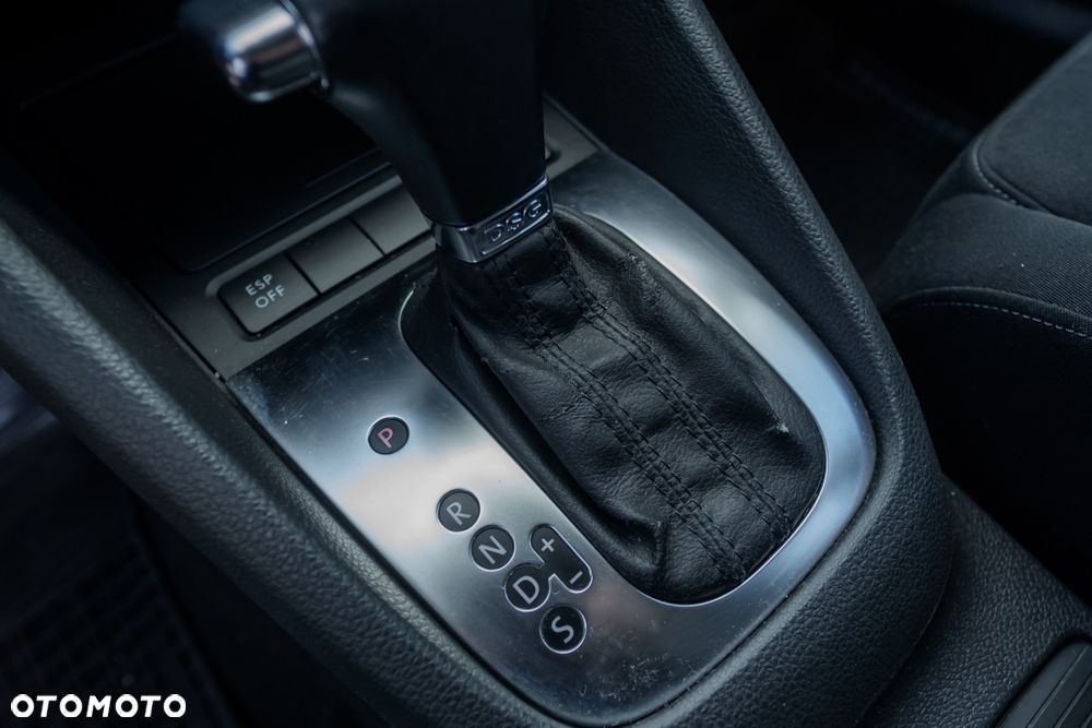 Volkswagen Golf VI 1.4 TSI Comfortline DSG - 35