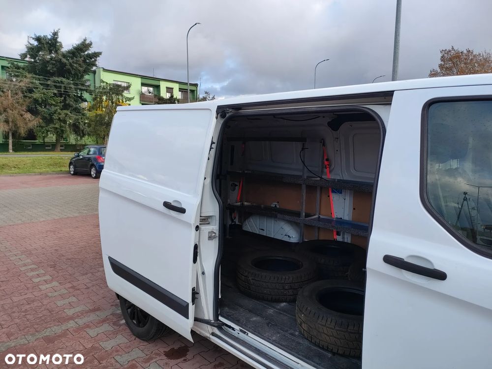 Ford Transit Custom - 16