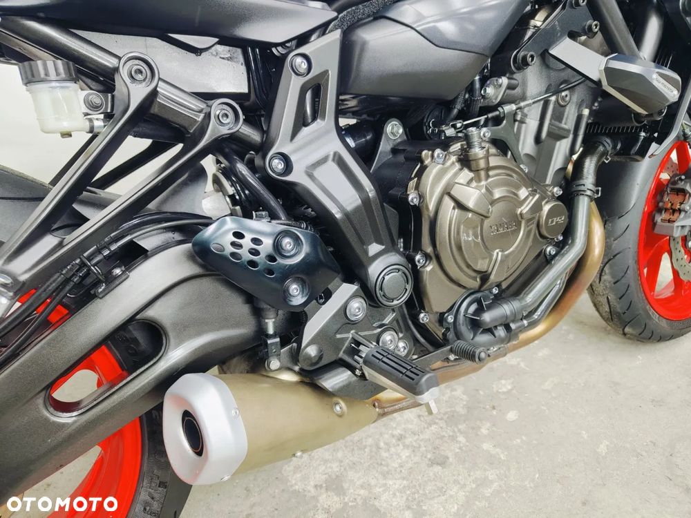 Yamaha MT - 9