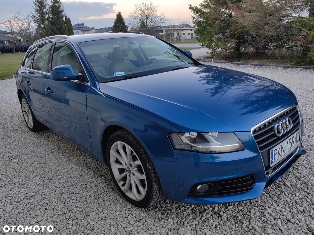 Audi A4 Avant - 8