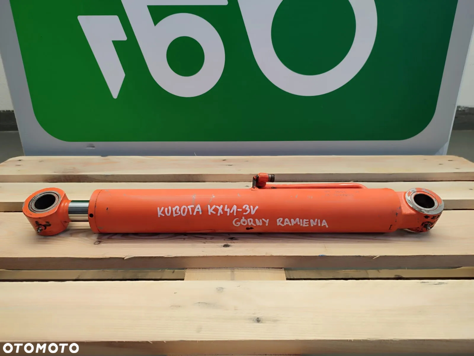 Siłownik górny ramienia RG138 6760 3 KUBOTA KX41-3N - 6