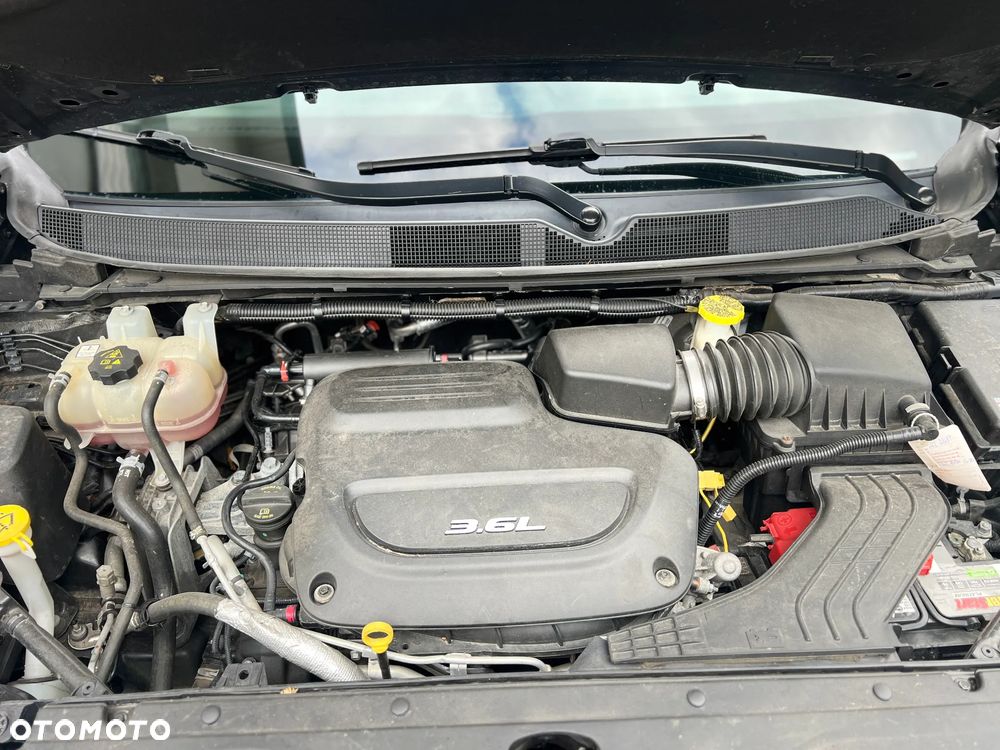 Chrysler Pacifica - 14