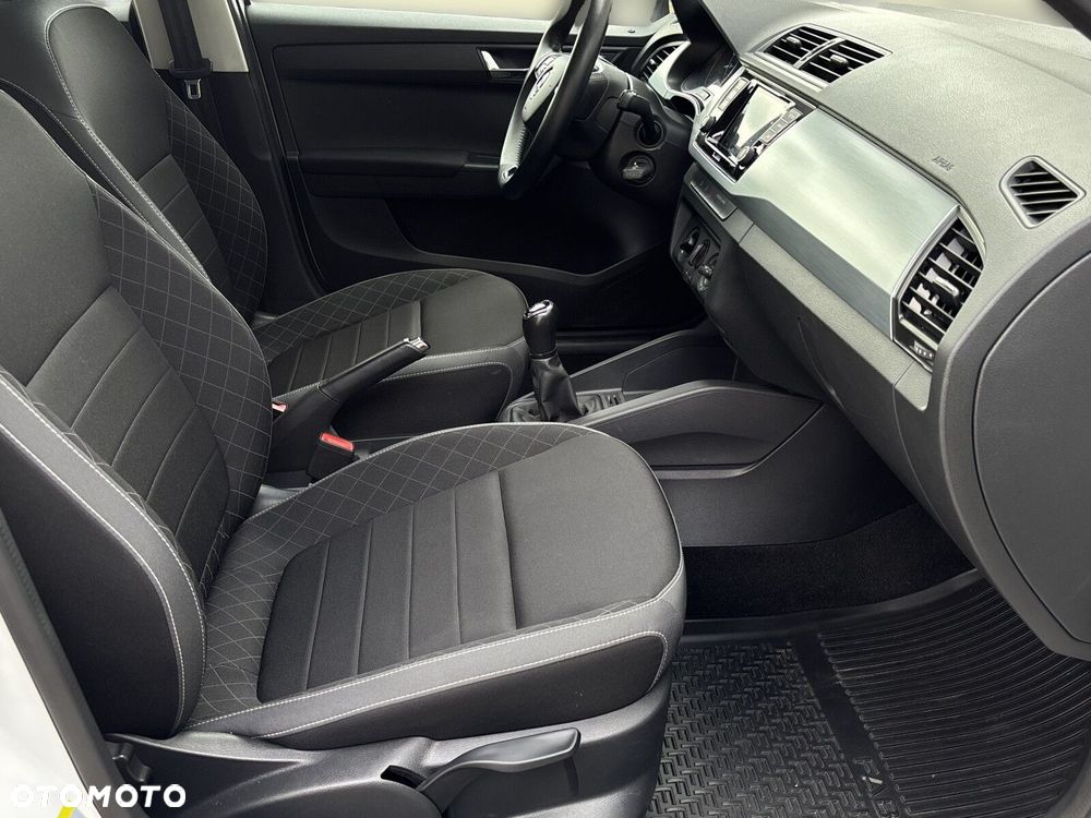Skoda Fabia 1.0 TSI Ambition - 9